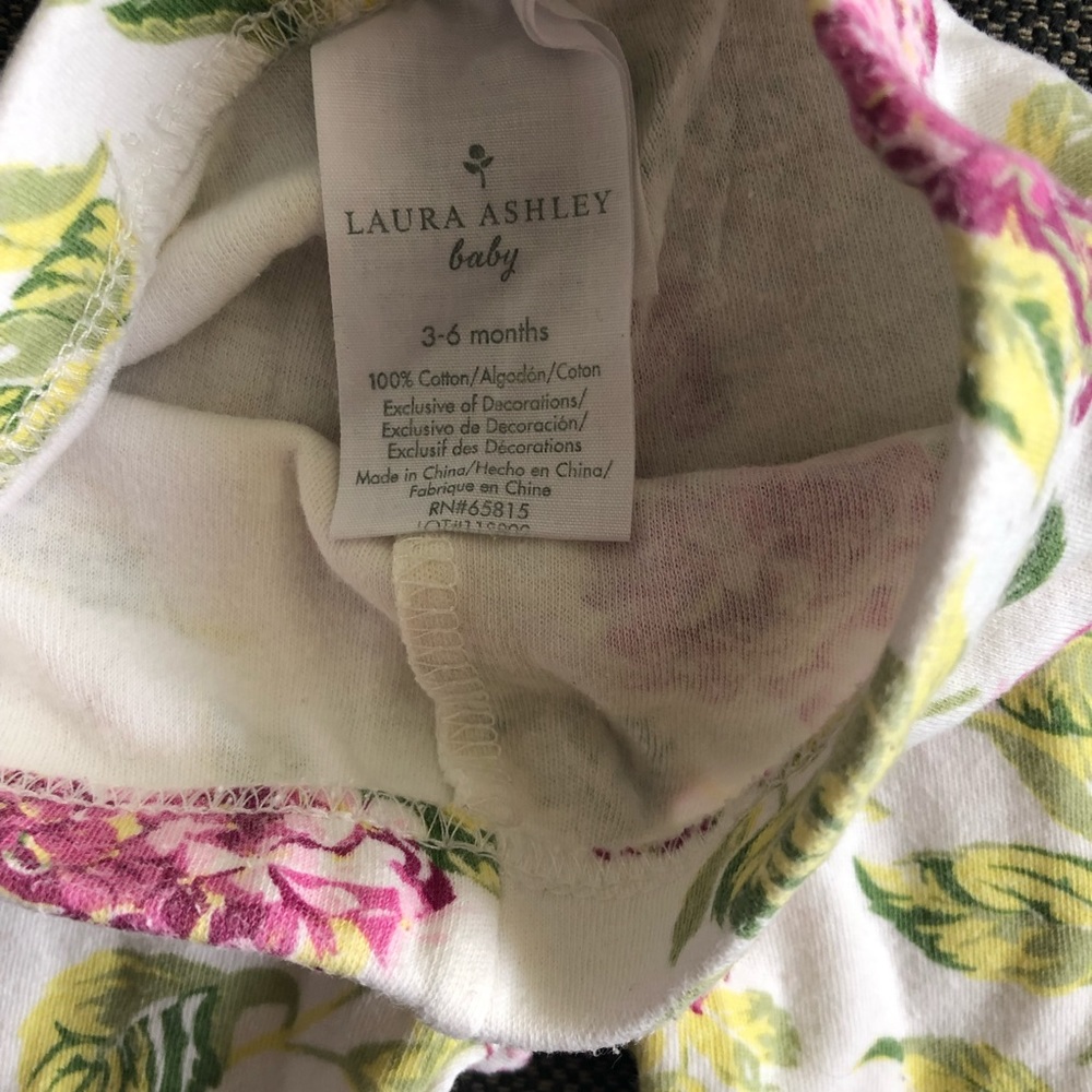 Laura Ashley cotton floral baby cardigan & pants set size 6-9 months (0) - Picture 3 of 6